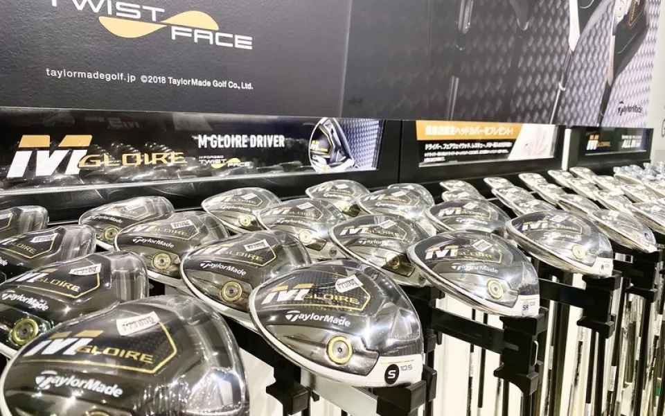 Taylormade Japan Ginza Store | Golf in Japan